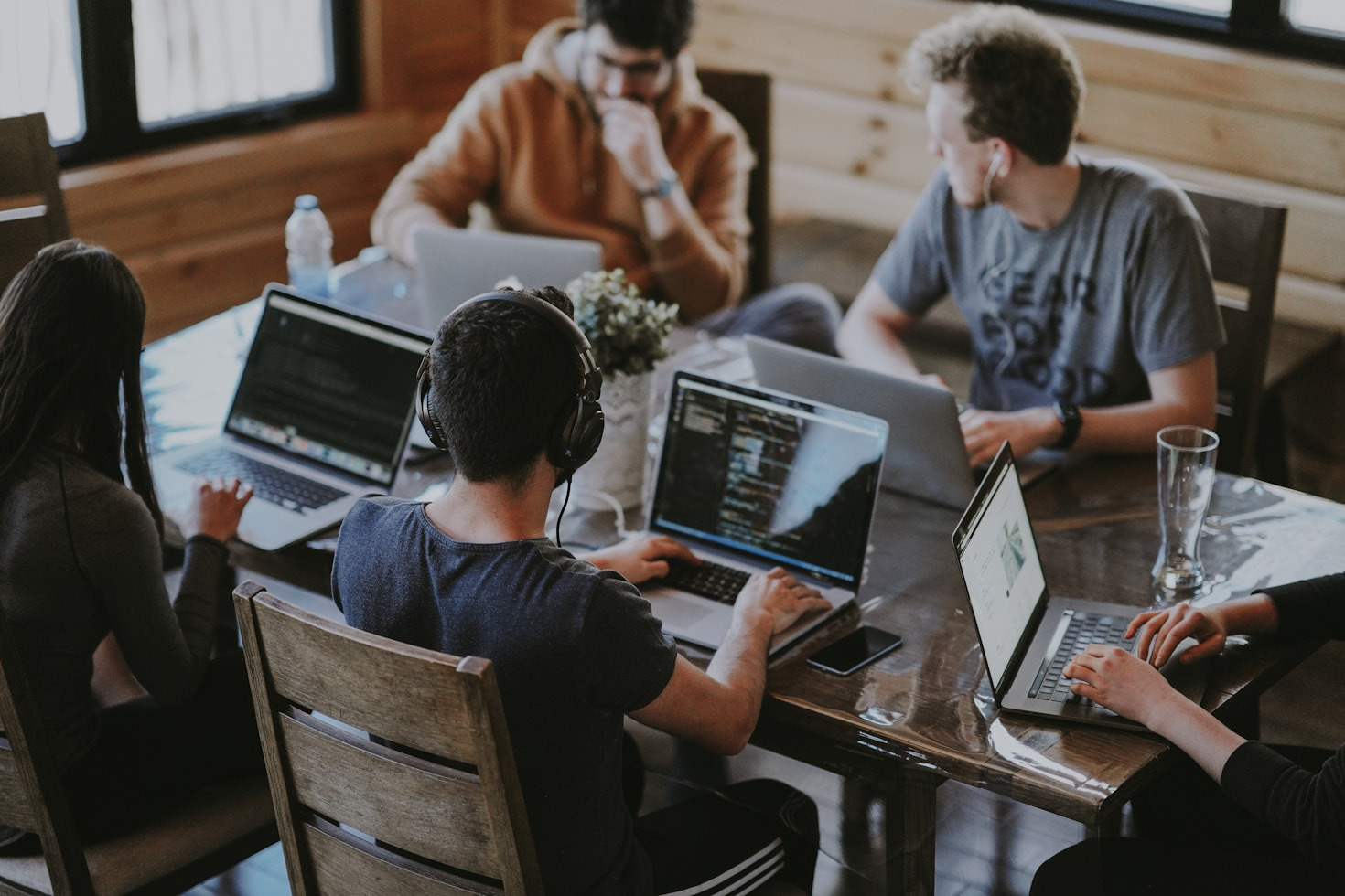 Top Reasons to Choose Customized Software for Your Needs